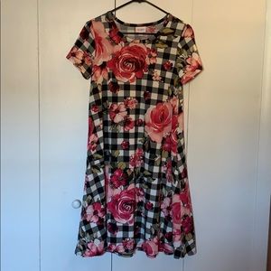 Adorable LulaRoe Floral Checked Jessie Dress